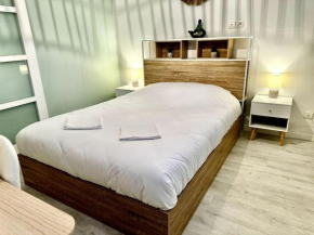 T3 Sauna Box-Parking gratuit Monplaisir-Lumière